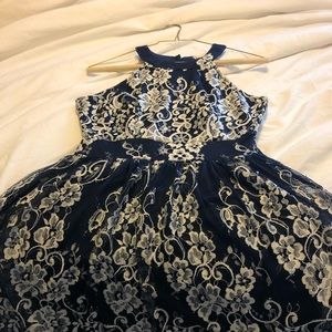 Women’s Blue & White Lace Dress